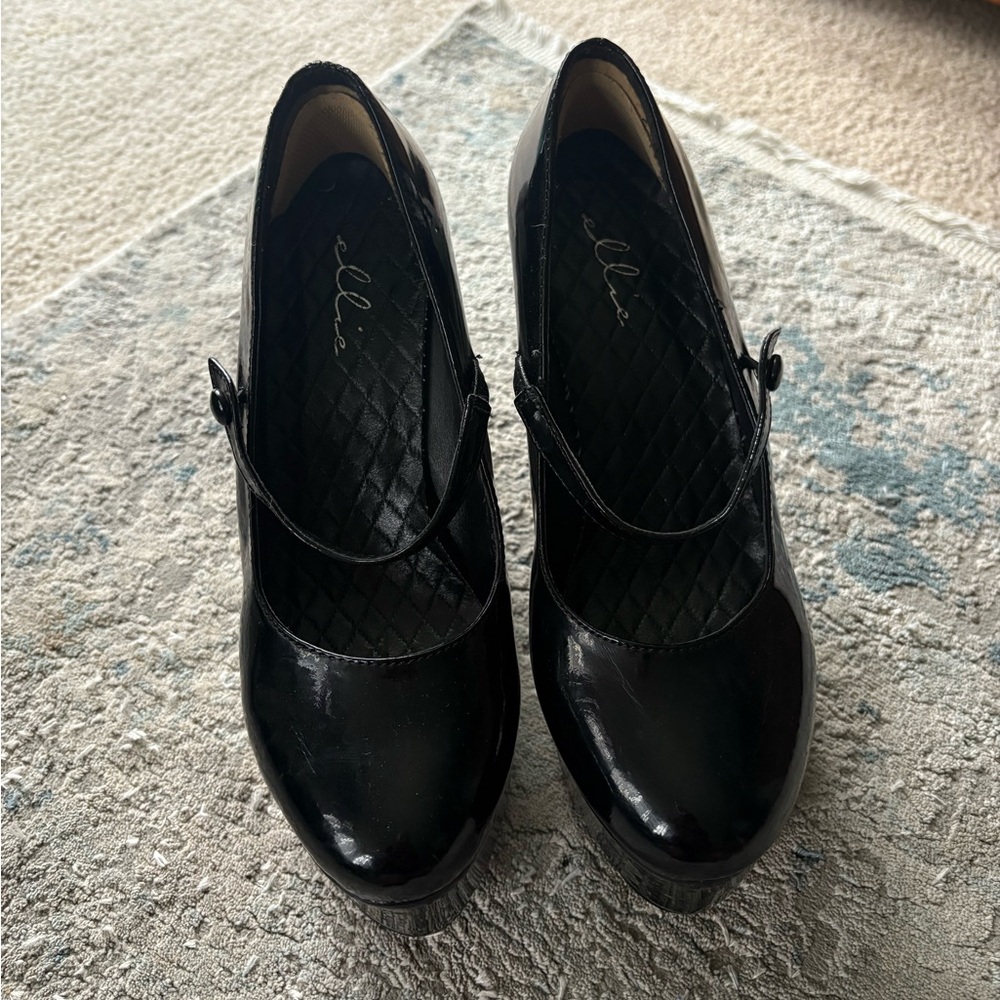 Ellie Mary Jane  Platform Shoes - Picture 8 of 10